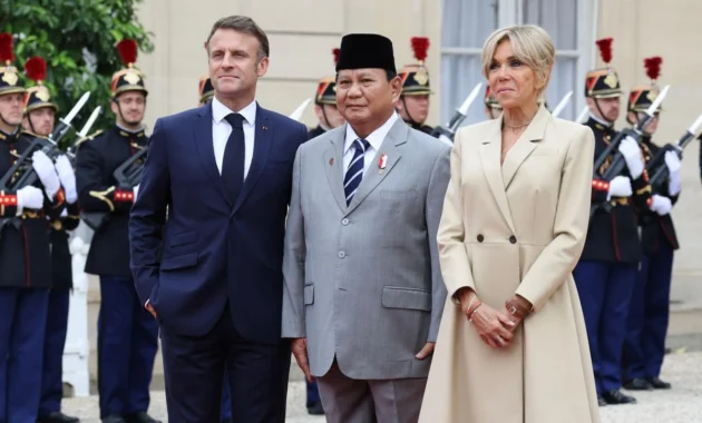 Daftar Pejabat yang Dampingi Prabowo Subianto dalam Kunjungan ke Istana Elysee, Paris Daftar Pejabat yang Dampingi Prabowo Subianto dalam Kunjungan ke Istana Elysee, Paris