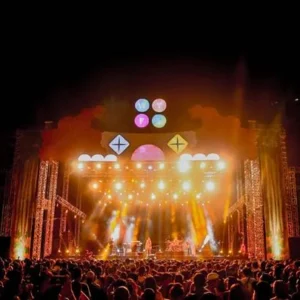 David Guetta Guncang Dunia EDM dengan Kolaborasi Baru, Penghargaan Bergengsi, dan Penampilan Festival Besar