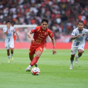 Derby Jakarta-Bandung 2026: Persija Tanpa Goal Getter, Persib Berjuang Amankan Gelar