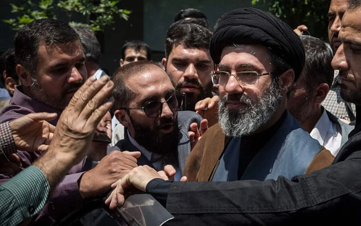 Di Mana Mojtaba Khamenei Bersembunyi?