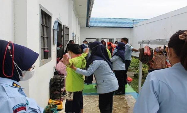 Ditjenpas Sulteng Geledah Lapas Perempuan di Sigi, Amankan Barang Terlarang