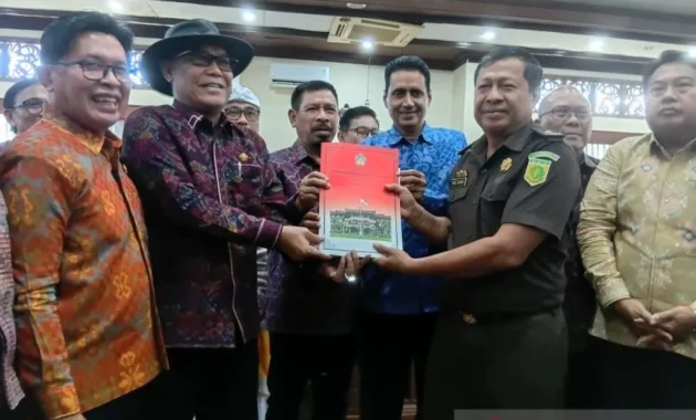 DPRD Bali Serahkan Berkas KEK Kura Kura Bali ke Kejati, Ada Dugaan Pelanggaran Lingkungan