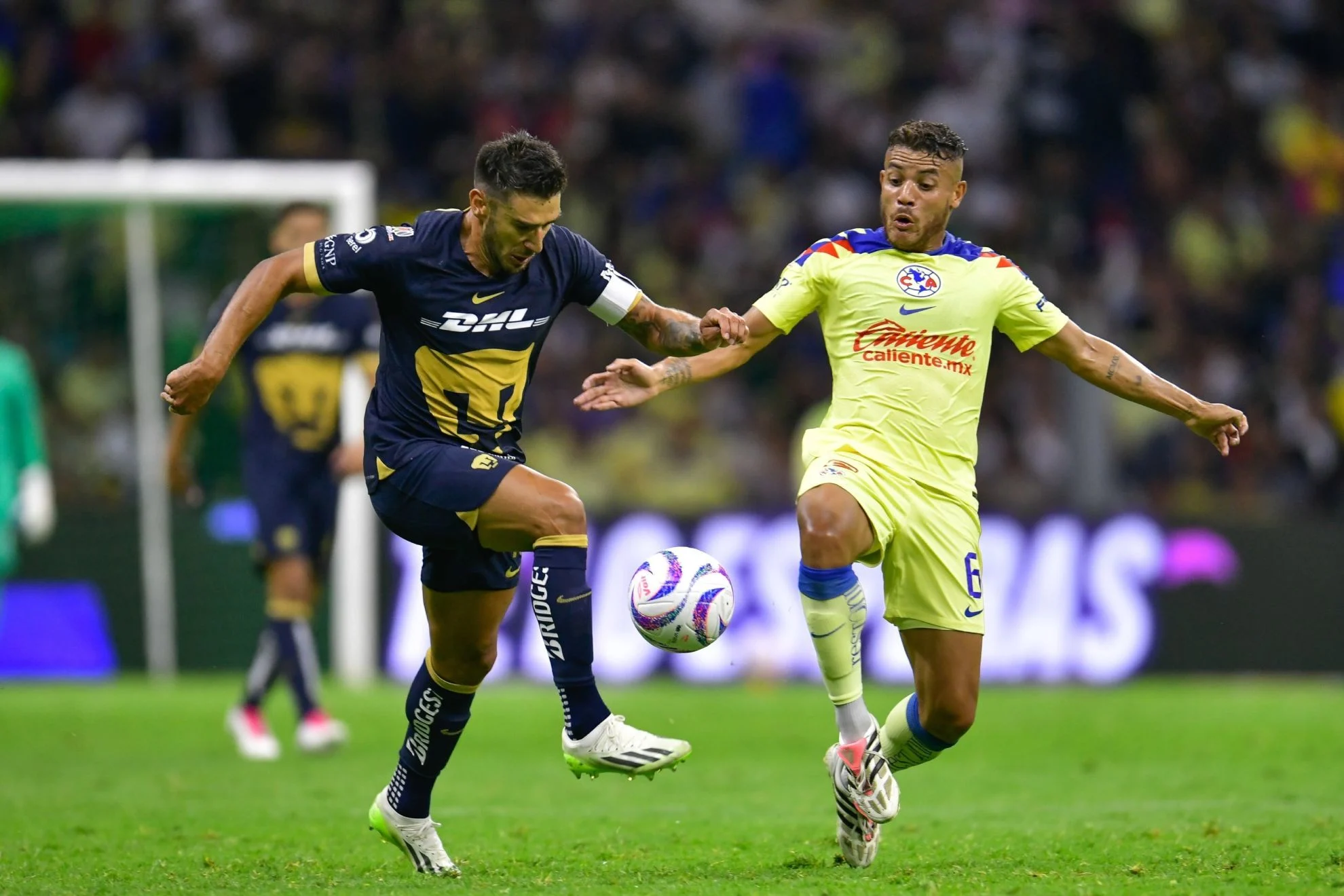Drama 3‑3 di Clásico Capitalino: Pumas UNAM Lolos Semifinal Liga MX 2026 Meski Tanpa Gol Tambahan