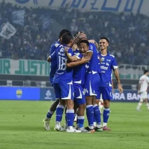 Drama Akhir Musim BRI Super League 2025/2026: Persib Bandung dan Borneo FC Berlomba di Puncak Klasemen