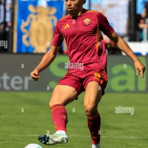 Drama Derbi Roma vs Lazio: Neil El Aynaoui dan Gol Ganda Mancini Guncang Stadio Olimpico
