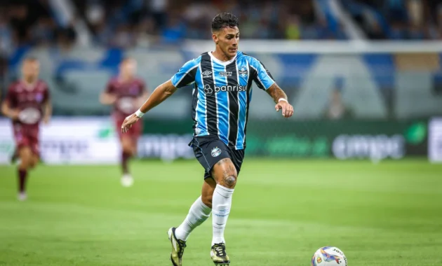 Drama di Arena: Grêmio Gigit Palestino, Pavón Kembali Bersinar, dan Tekanan Publik Mengguncang Duel Penting Drama di Arena: Grêmio Gigit Palestino, Pavón Kembali Bersinar, dan Tekanan Publik Mengguncang Duel Penting