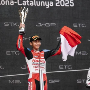Drama Lap Terakhir, Kiandra Ramadhipa Nyaris Podium dan Menyerap Pengalaman Veda Ega serta Mario Aji