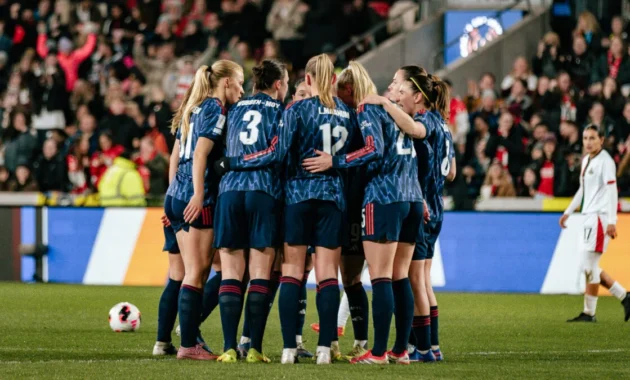 Drama Menegangkan! Arsenal W.F.C. Tumbangkan Leicester City W.F.C. dalam Pertarungan Sengit di Premier League Wanita Drama Menegangkan! Arsenal W.F.C. Tumbangkan Leicester City W.F.C. dalam Pertarungan Sengit di Premier League Wanita