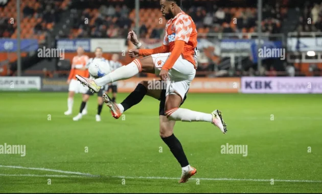 Drama Play‑Off Eredivisie: Heracles Almelo Tantang FC Volendam di KRAS Stadion Drama Play‑Off Eredivisie: Heracles Almelo Tantang FC Volendam di KRAS Stadion