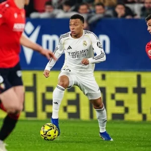 Drama Real Zaragoza: Dari Kemenangan Menggigit di Puskas hingga Perang Relegasi La Liga