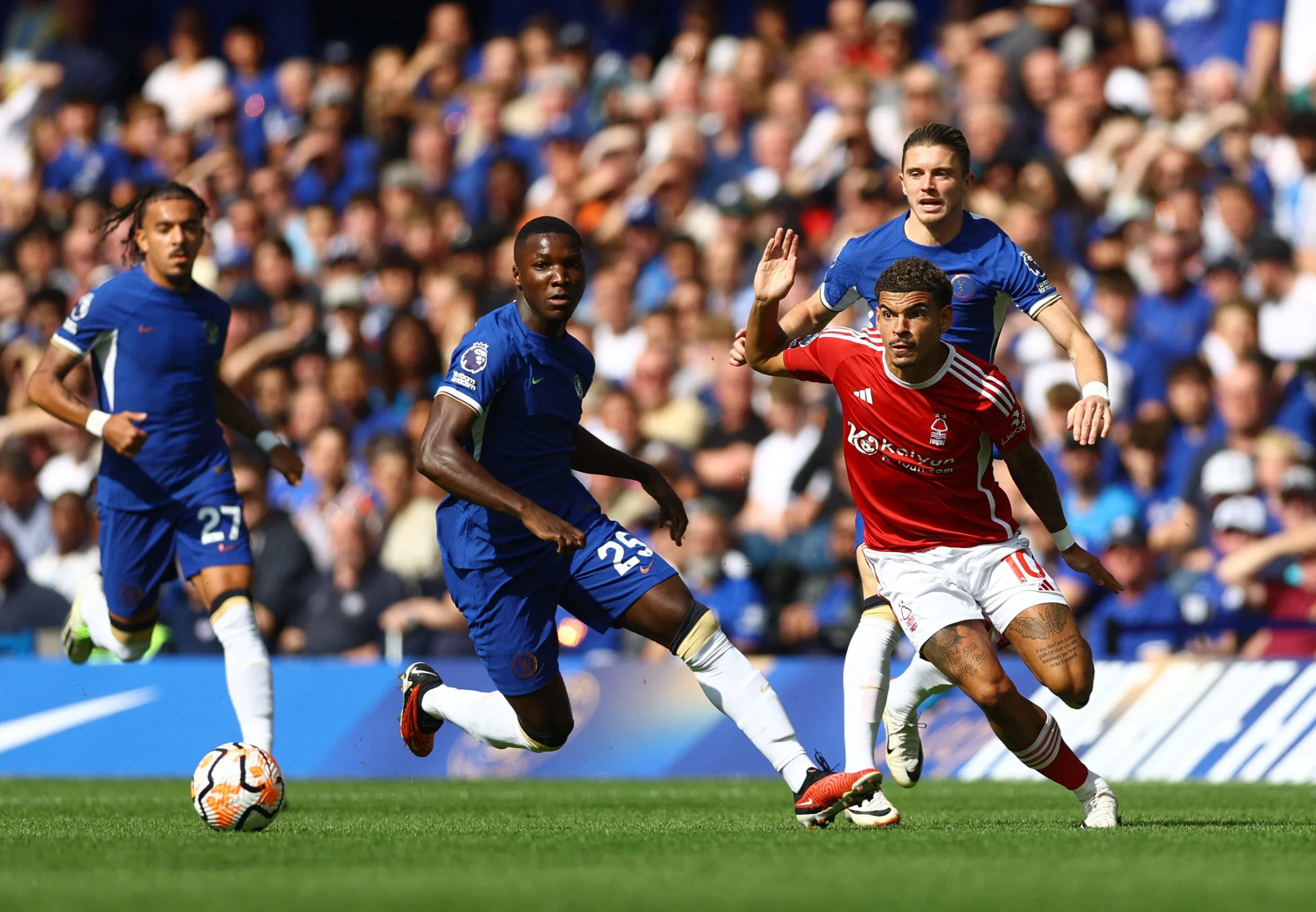 Drama UEL dan Persaingan Premier League: Nottingham Forest Siap Guncang Chelsea di Stamford Bridge