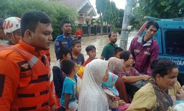 Dramatis! Cerita Evakuasi Korban Selamat Terakhir KRL Bekasi Timur Terungkap