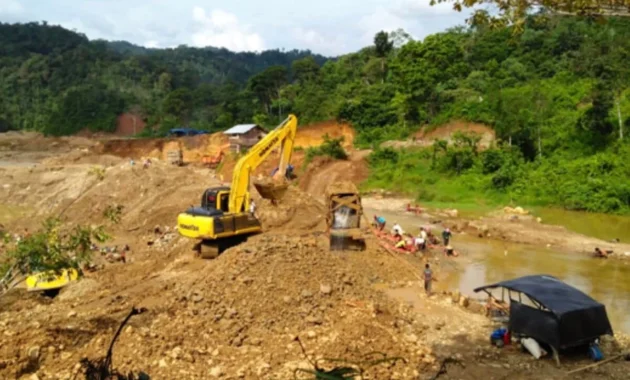 Dugaan Tambang Emas Ilegal di Sumbar Dilengkapi Aparat, DPR Desak Menhan dan Panglima TNI Tindakan Tegas