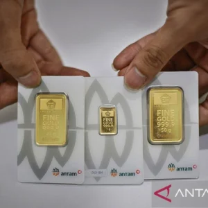 Emas Antam Anjlok Rp35.000, Harga Turun ke Rp2,760,000 per Gram pada Selasa Pagi
