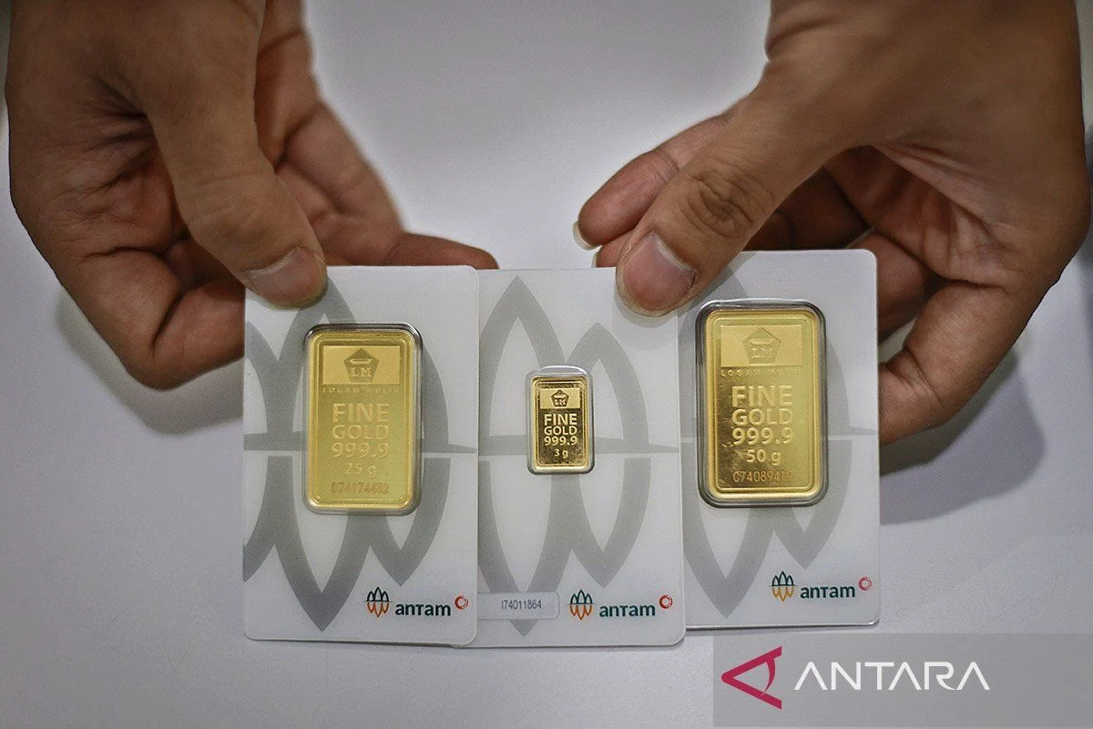 Emas Antam Anjlok Rp35.000, Harga Turun ke Rp2,760,000 per Gram pada Selasa Pagi