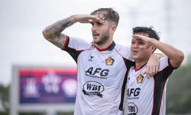 Ernesto Gomez cetak dua gol saat Persik kalahkan Arema 3-2