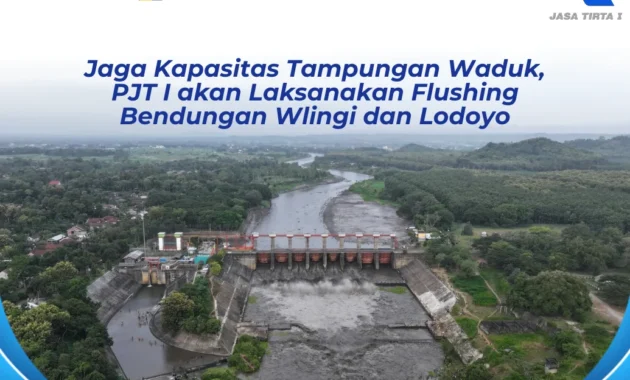 Flushing Bendungan Wlingi dan Lodoyo Dorong Peningkatan Debit Hilir; Dampak pada Transportasi dan Keselamatan Publik
