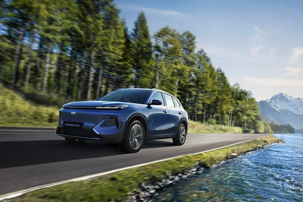 Geely Auto Cetak Rekor Penjualan 709 Ribu Unit, Mengguncang Pasar Otomotif Indonesia!