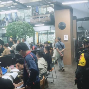 Gerebek Sarang Sindikat Judi Online Internasional di Hayam Wuruk, Bareskrim Amankan 321 WNA