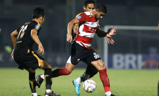 Gol Kilat Junior Brandao Guncang Klasemen: Madura United Tertekan, PSIM Menang Dramatis!