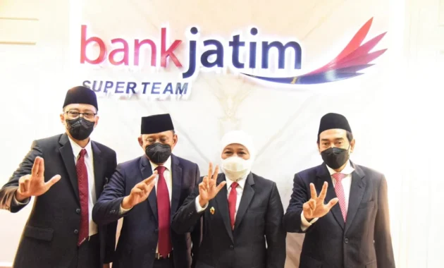 Gubernur Khofifah Apresiasi Kinerja Moncer Bank Jatim 2025: Kredit Tumbuh 46,65 Persen