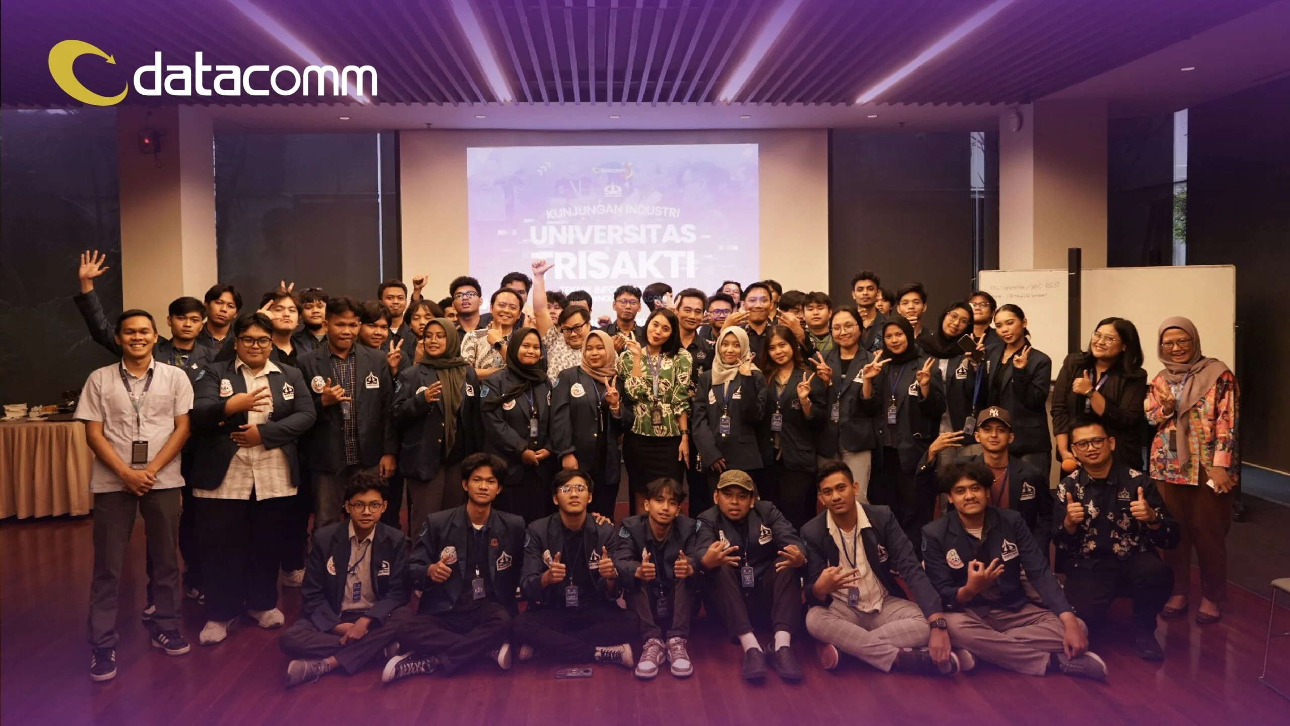 Hadirkan Leader’s Wisdom, Mahasiswa Diajak Belajar Langsung dari Pemimpin Industri