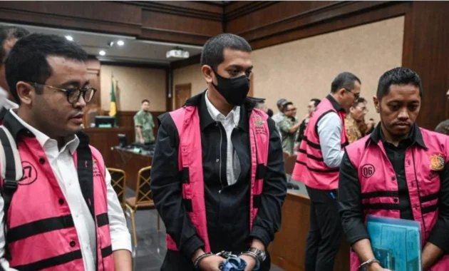 Hakim Banding Tolak Saksi Kunci di Sidang Kerry Riza, Alasan Bertentangan dengan KUHAP Baru