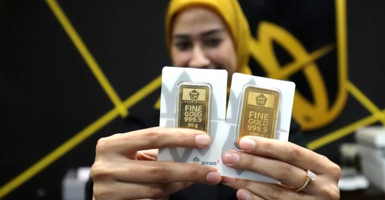 Harga Emas Melejit ke Rp2,5 Juta per Gram: Apa Penyebabnya dan Dampaknya bagi Konsumen serta Investor