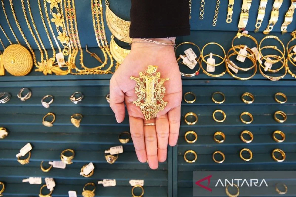 Harga Emas Perhiasan 30 April 2026 Menguat, Peluang Investasi Menjanjikan