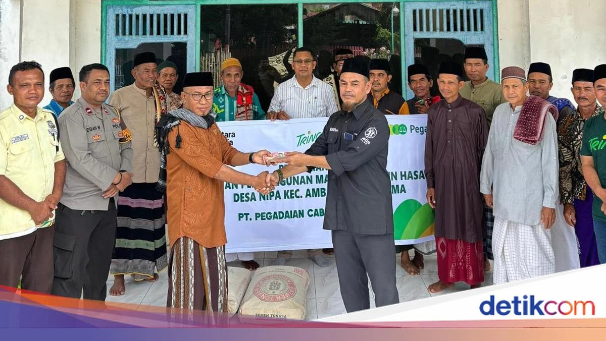 Hari Buruh, Pegadaian Salurkan Bantuan untuk Masjid di Ambalawi