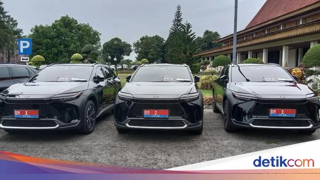 Heboh Instruksi Mendagri: Gubernur Diminta Hapus Pajak Kendaraan Listrik Secara Total