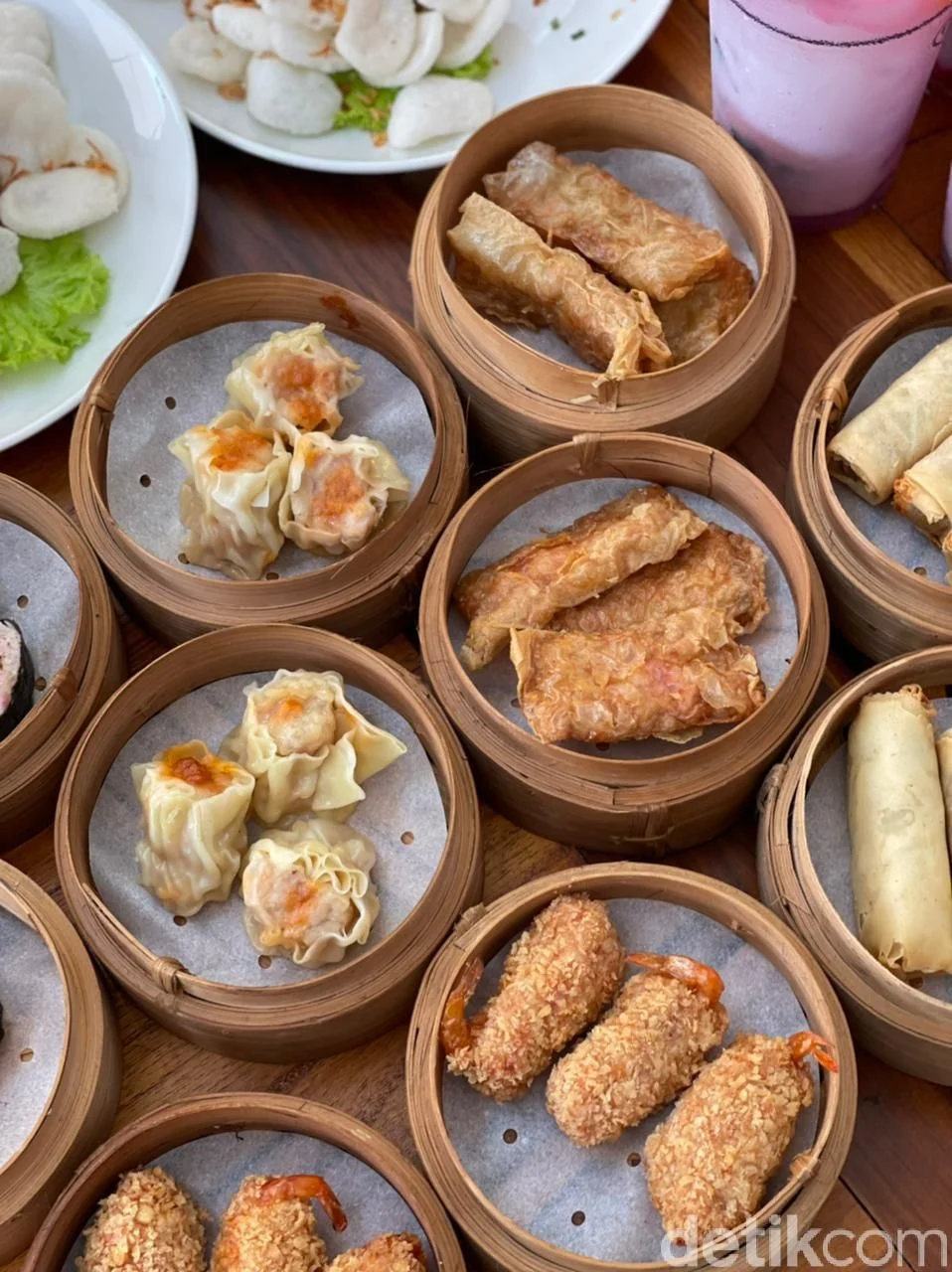 Hong Kong: Dari Dead Hang Barlina hingga Dim Sum Rave, Fenomena Viral yang Menggugah Berbagai Sektor