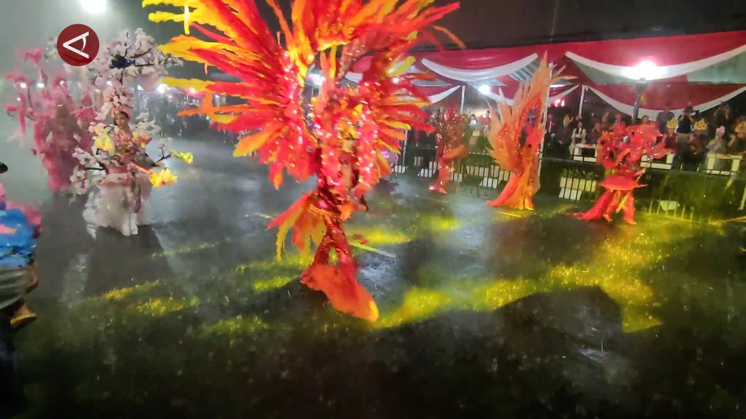 Hujan Deras Mengiringi Gelaran Semarang Night Carnival 2026