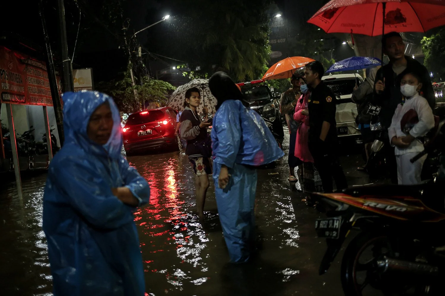 Hujan Lebat Mengguyur Sumut dan Jakarta, Siklon Hagupit Mengancam Lebih Banyak Daerah – Waspada Banjir!