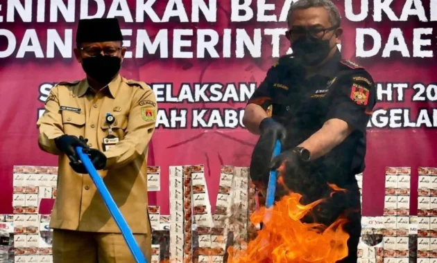 ICW Soroti Wacana Legalisasi Rokok Ilegal, Berisiko Buka Celah Korupsi Baru