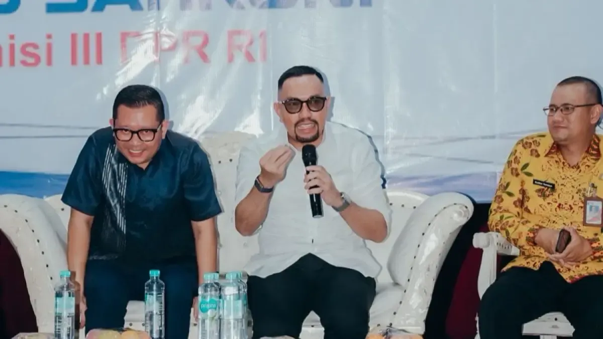Ingatkan Tidak Main Hakim Sendiri, Sahroni Minta Rakyat Selesaikan Masalah Lewat Jalur Hukum