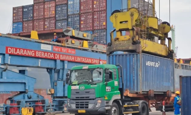 IPC TPK Panjang Perbesar Kapasitas Bongkar Muat Dukung Arus Logistik
