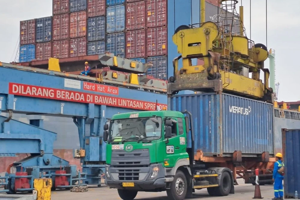IPC TPK Panjang Perbesar Kapasitas Bongkar Muat Dukung Arus Logistik