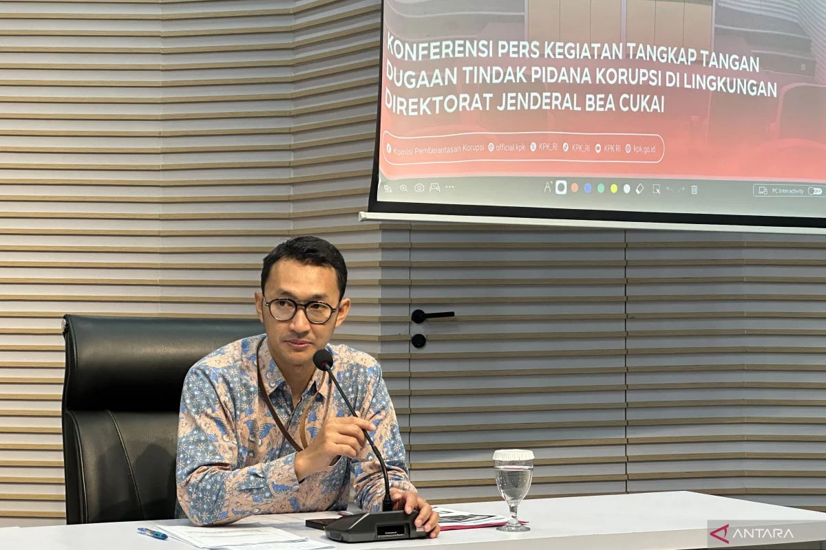 Jaksa KPK Ungkap Pertemuan Dirjen Bea Cukai dengan Bos Blueray Cargo di Hotel Borobudur