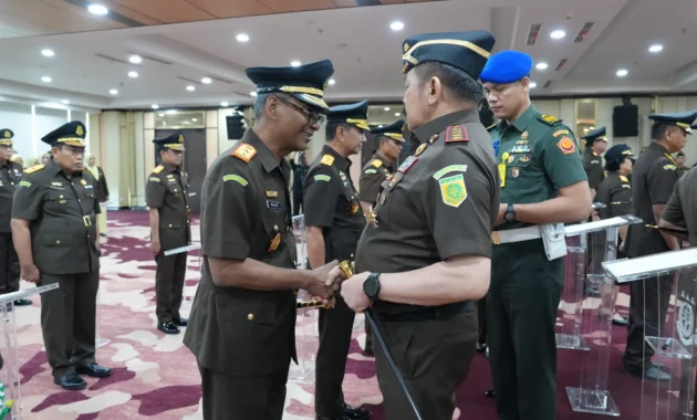 Jaksa Perempuan Suku Mee Siap Tegakkan Hukum di Nabire