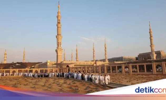 Jemaah Haji Embarkasi Kertajati Wafat, Dimakamkan di Makam Baqi Mekah