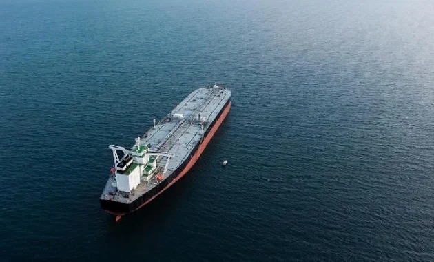Jepang Cabut Cadangan Minyak 20 Hari, 6 Juta Barel Super‑tanker Lewati Selat Hormuz: Dampak Besar Pasar Asia