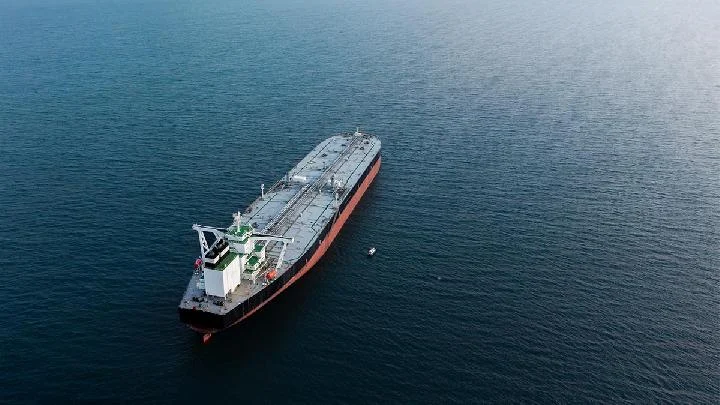 Jepang Cabut Cadangan Minyak 20 Hari, 6 Juta Barel Super‑tanker Lewati Selat Hormuz: Dampak Besar Pasar Asia