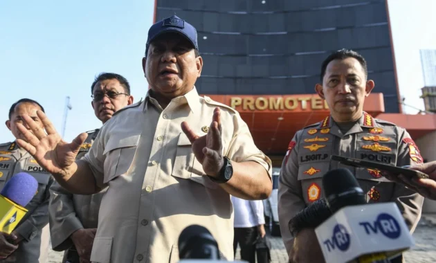 Jimly: Prabowo Akan Batasi Jabatan Polisi di Luar Polri