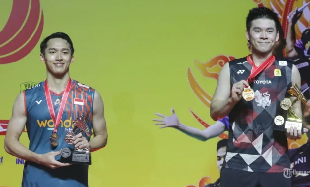 Jonatan Mengakui Kekecewaan Setelah Kalah dari Kunlavut di Piala Thomas, Tim Beregu Putra Indonesia Terus Bangkit Jonatan Mengakui Kekecewaan Setelah Kalah dari Kunlavut di Piala Thomas, Tim Beregu Putra Indonesia Terus Bangkit