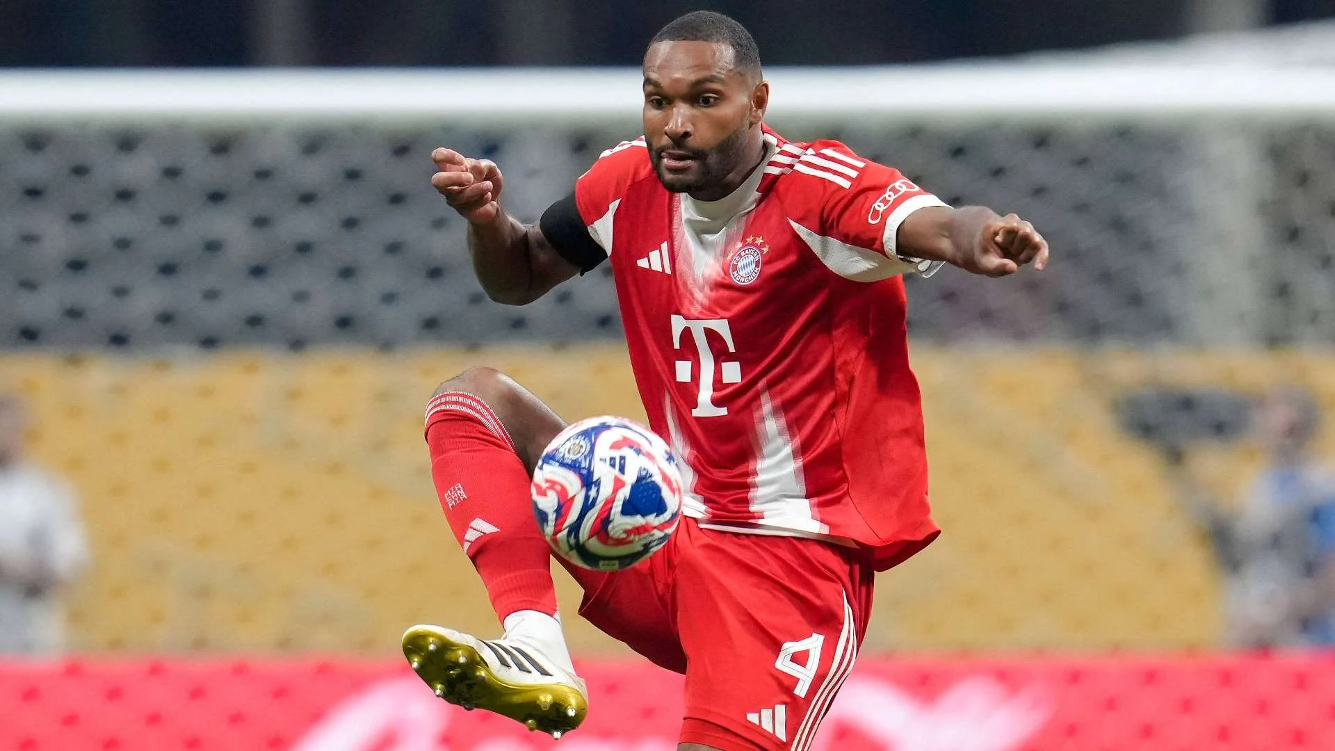 Jonathan Tah: Pilar Pertahanan Bayern yang Tak Terlihat di Laga Penentuan Poin