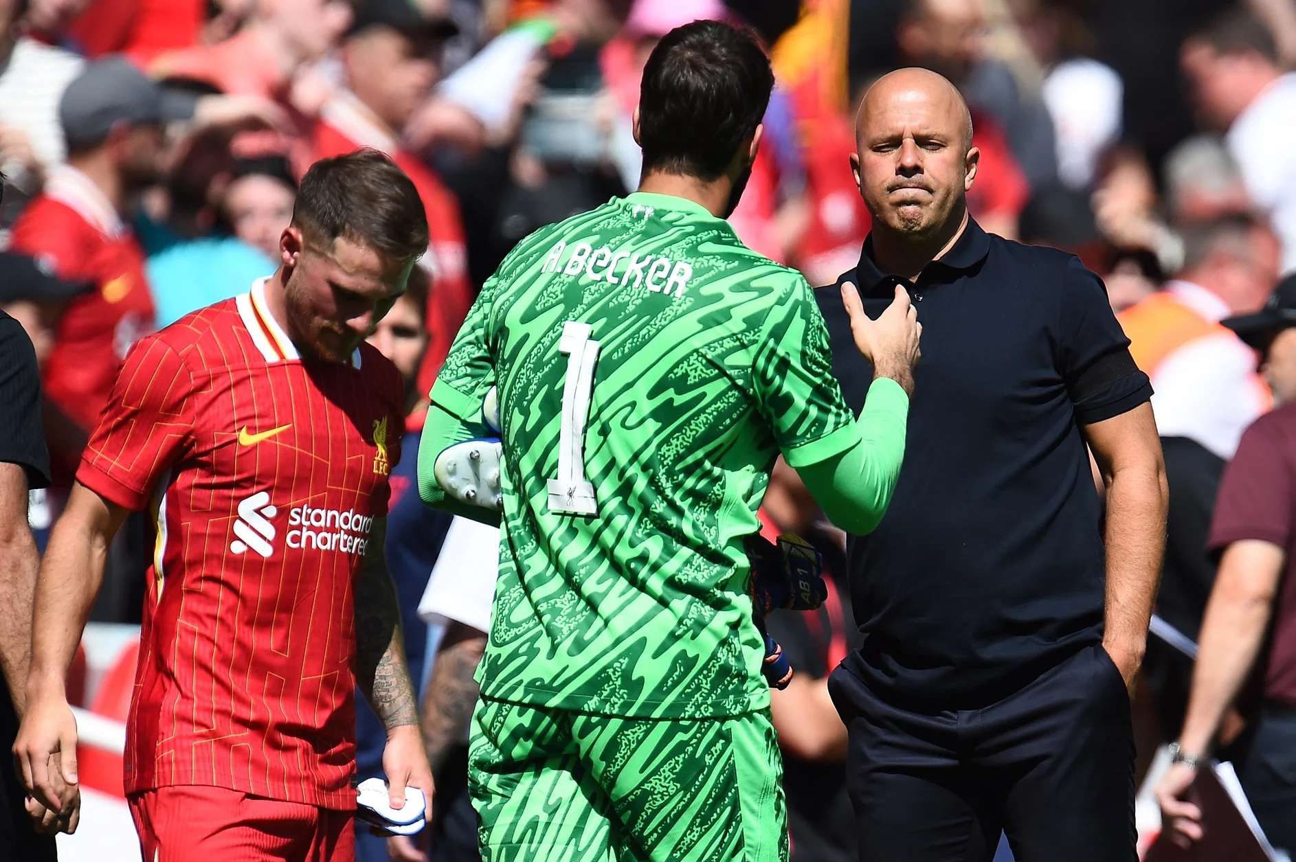 Juventus Lirik Arne Slot, Alisson Berpeluang Tinggalkan Liverpool di Bursa Transfer Musim Panas