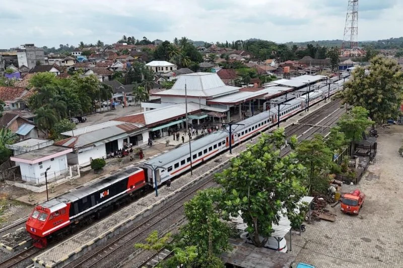 KAI Kirim 25 Unit Sarana Penumpang ke Sumatra Seiring Pertumbuhan Volume Pelanggan di Lampung dan Sumatra Selatan