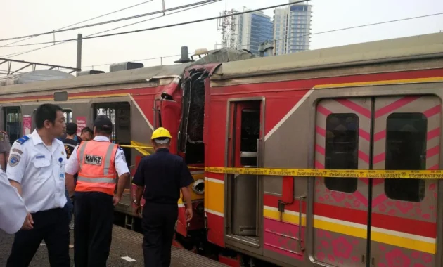 KAI Nyatakan 84 Korban Kecelakaan Kereta di Stasiun Bekasi Timur Boleh Pulang, 17 Lainnya Masih Dirawat Intensif di RS