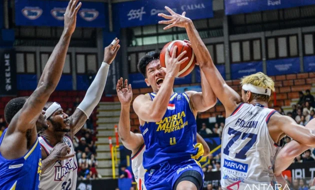 Kalahkan Hangtuah Dua Kali, Satria Muda Melaju ke Semifinal IBL 2026